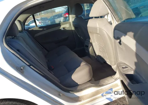 2010 Chevrolet Malibu Ls из США, поврежденный, VIN 1G1ZB5EB0AF209786